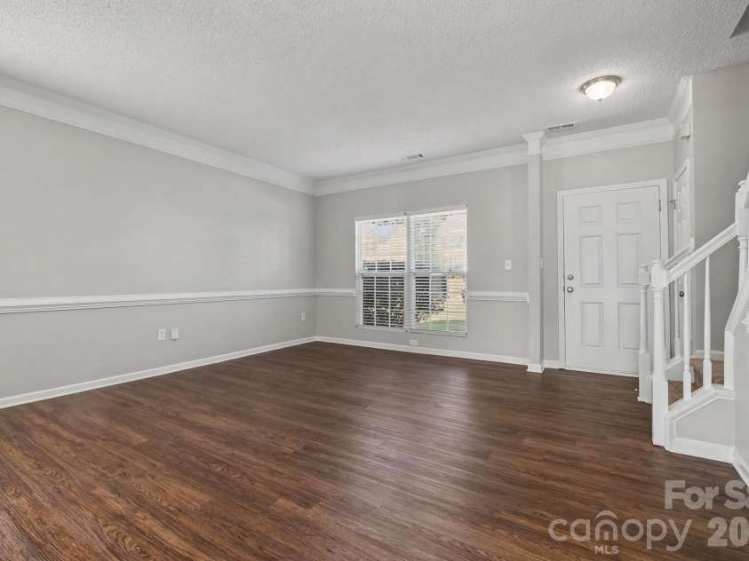 8935 Hedge Maple Road, Charlotte, NC 28269.  MLS# CAR4423524, YatesRealty ID 50337. 