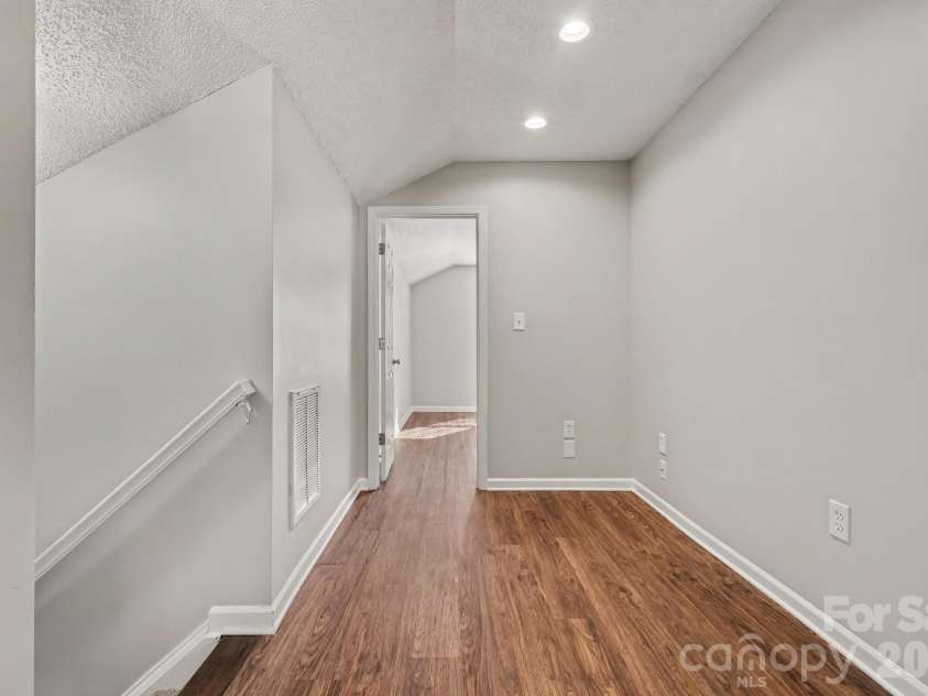 8935 Hedge Maple Road, Charlotte, NC 28269.  MLS# CAR4423524, YatesRealty ID 50337. 