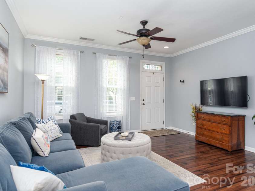 19911 Lamp Lighters Way, Cornelius, NC 28031.  MLS# CAR4422765, YatesRealty ID 50338. Spacious Living area