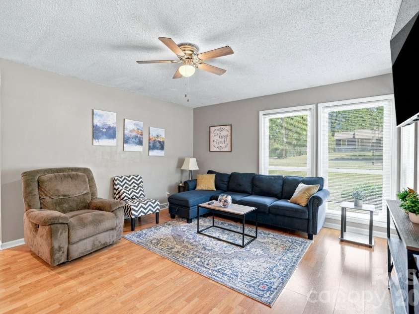 1619 Rhyne Carter Road, Gastonia, NC 28054.  MLS# CAR4422724, YatesRealty ID 50340. 
