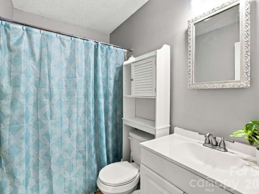 1619 Rhyne Carter Road, Gastonia, NC 28054.  MLS# CAR4422724, YatesRealty ID 50340. 