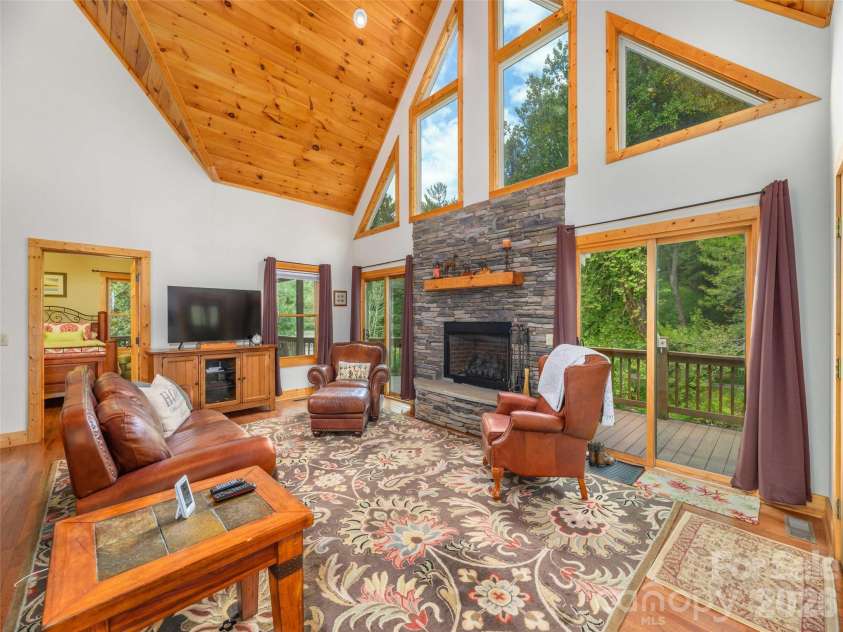 79 Rapid Waters Way, Waynesville, NC 28785.  MLS# CAR4423830, YatesRealty ID 50341. 