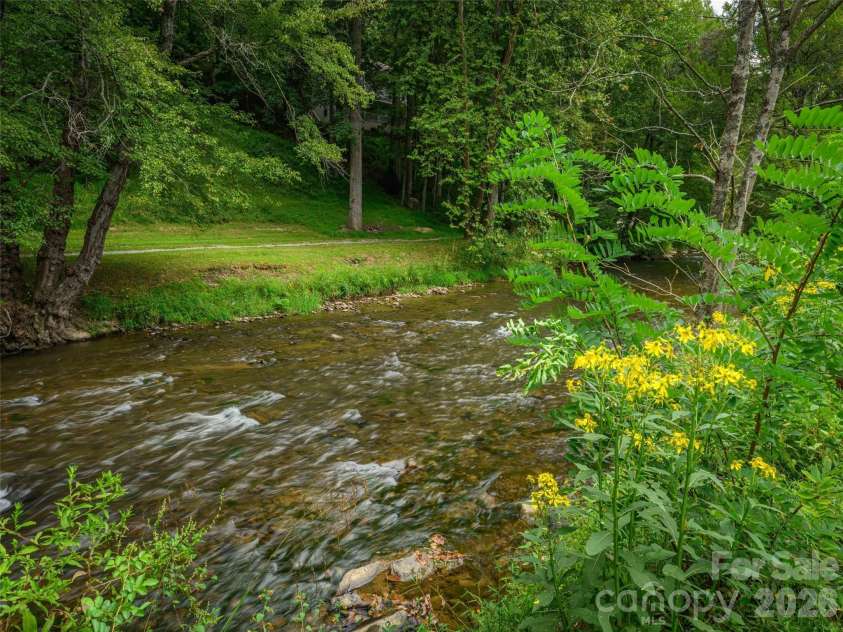79 Rapid Waters Way, Waynesville, NC 28785.  MLS# CAR4423830, YatesRealty ID 50341. 