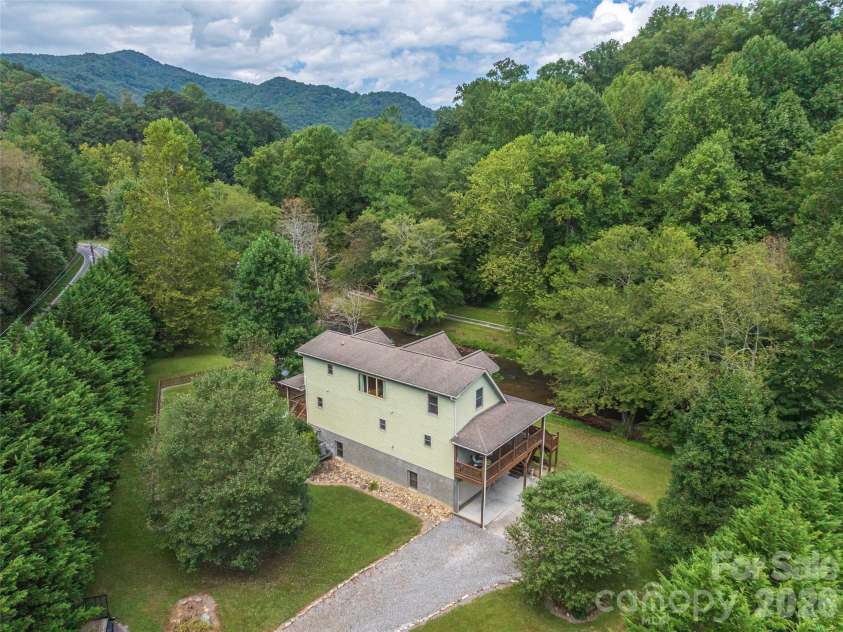79 Rapid Waters Way, Waynesville, NC 28785.  MLS# CAR4423830, YatesRealty ID 50341. 