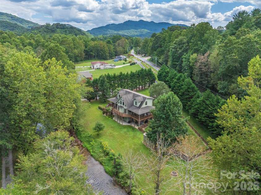 79 Rapid Waters Way, Waynesville, NC 28785.  MLS# CAR4423830, YatesRealty ID 50341. 