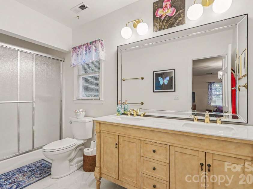 7030 Pleasant Drive, Charlotte, NC 28211.  MLS# CAR4419527, YatesRealty ID 50343. 