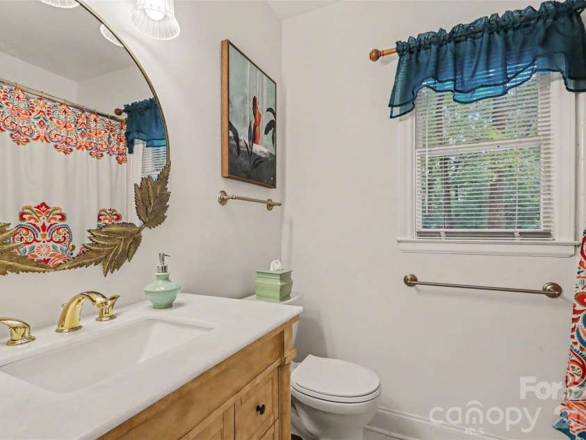 7030 Pleasant Drive, Charlotte, NC 28211.  MLS# CAR4419527, YatesRealty ID 50343. 