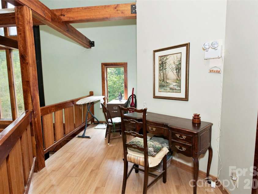 118 Marys Way, Marshall, NC 28753.  MLS# CAR4420923, YatesRealty ID 50345. 