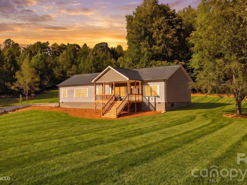 279 Rocky Top Acres Road, Ferguson, NC 28624.  MLS# CAR4423809, YatesRealty ID 50348. 