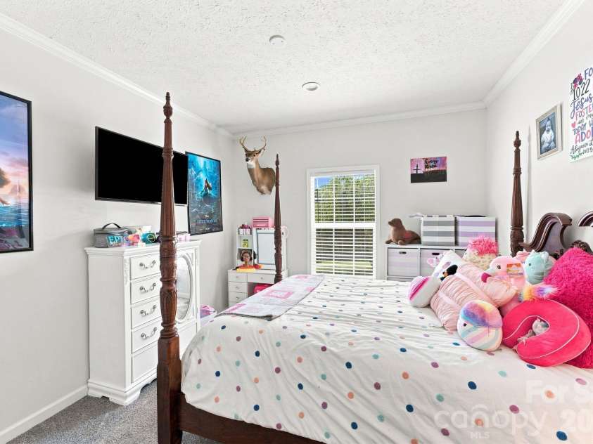 279 Rocky Top Acres Road, Ferguson, NC 28624.  MLS# CAR4423809, YatesRealty ID 50348. 
