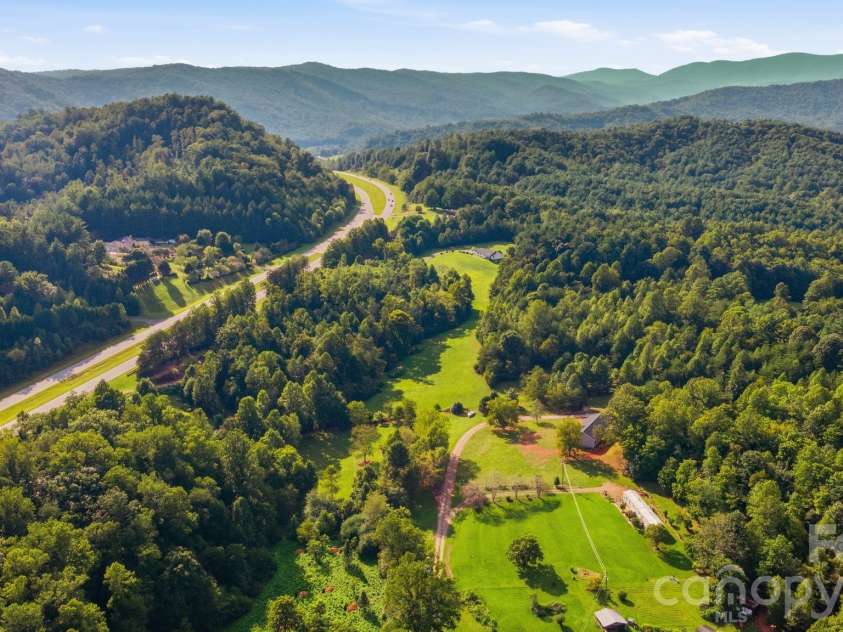 279 Rocky Top Acres Road, Ferguson, NC 28624.  MLS# CAR4423809, YatesRealty ID 50348. 