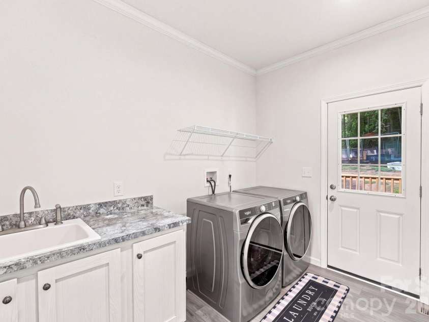 279 Rocky Top Acres Road, Ferguson, NC 28624.  MLS# CAR4423809, YatesRealty ID 50348. Laundry
