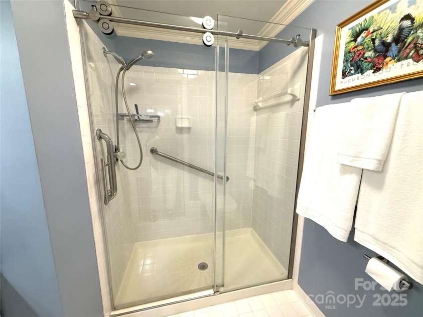930 Jetton Street, Davidson, NC 28036.  MLS# CAR4309851, YatesRealty ID 5035. Walk in shower -