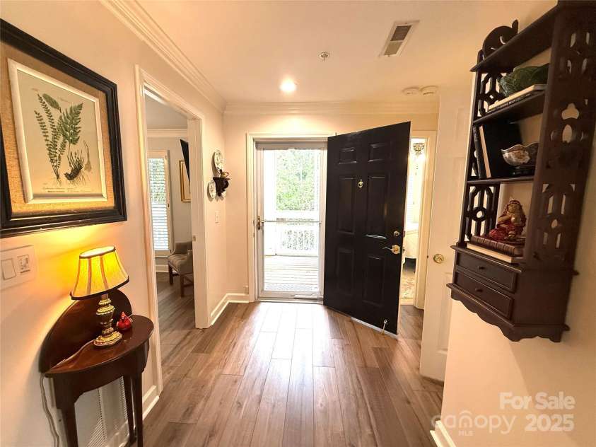 930 Jetton Street, Davidson, NC 28036.  MLS# CAR4309851, YatesRealty ID 5035. Welcome home