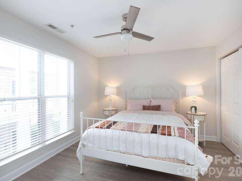 930 Jetton Street, Davidson, NC 28036.  MLS# CAR4376314, YatesRealty ID 5035. 