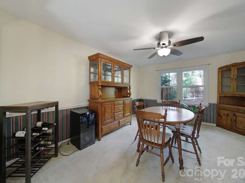 6134 Hickory Forest Drive, Charlotte, NC 28277.  MLS# CAR4430305, YatesRealty ID 50351. 