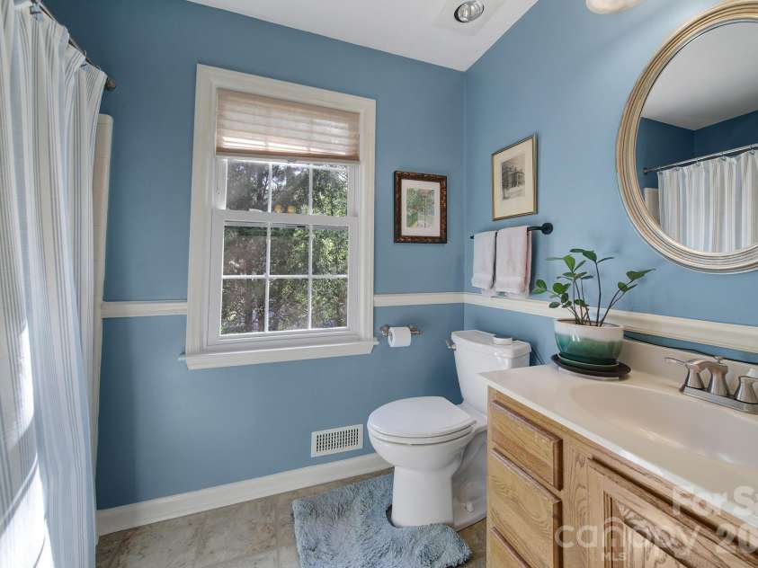 6134 Hickory Forest Drive, Charlotte, NC 28277.  MLS# CAR4430305, YatesRealty ID 50351. 
