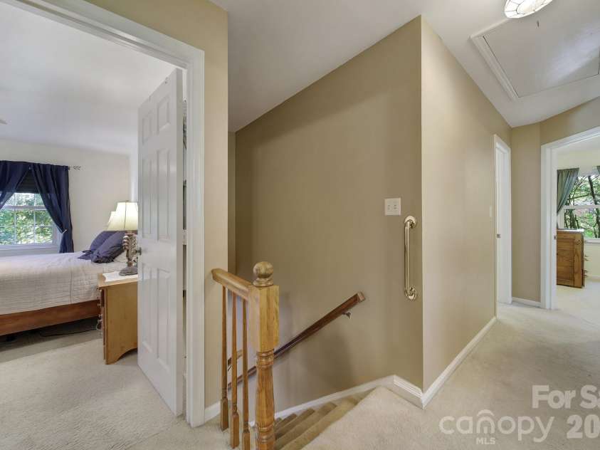 6134 Hickory Forest Drive, Charlotte, NC 28277.  MLS# CAR4430305, YatesRealty ID 50351. 