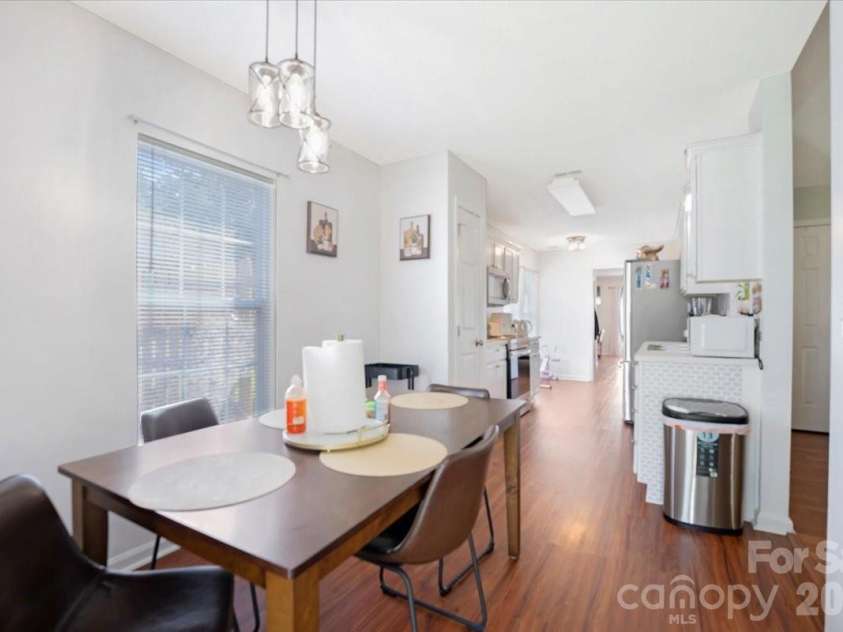 9828 Northwoods Forest Drive, Charlotte, NC 28214.  MLS# CAR4421526, YatesRealty ID 50352. 