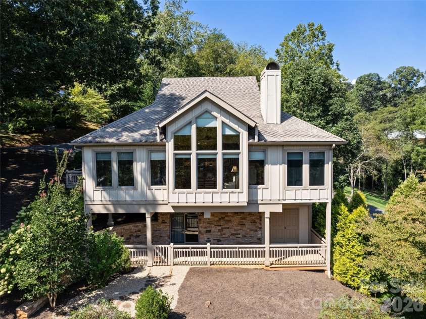 18 Covey Trail, Waynesville, NC 28786.  MLS# CAR4423852, YatesRealty ID 50353. 
