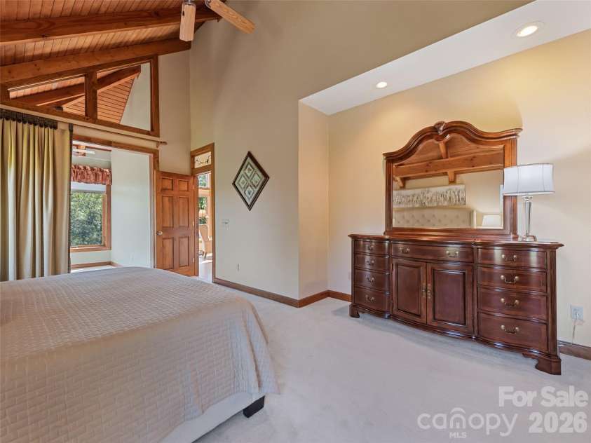 18 Covey Trail, Waynesville, NC 28786.  MLS# CAR4423852, YatesRealty ID 50353. 