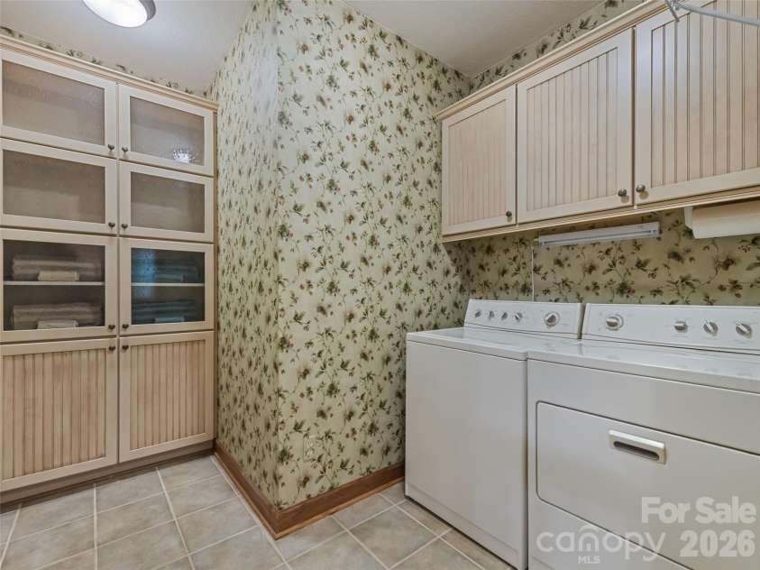 18 Covey Trail, Waynesville, NC 28786.  MLS# CAR4423852, YatesRealty ID 50353. 