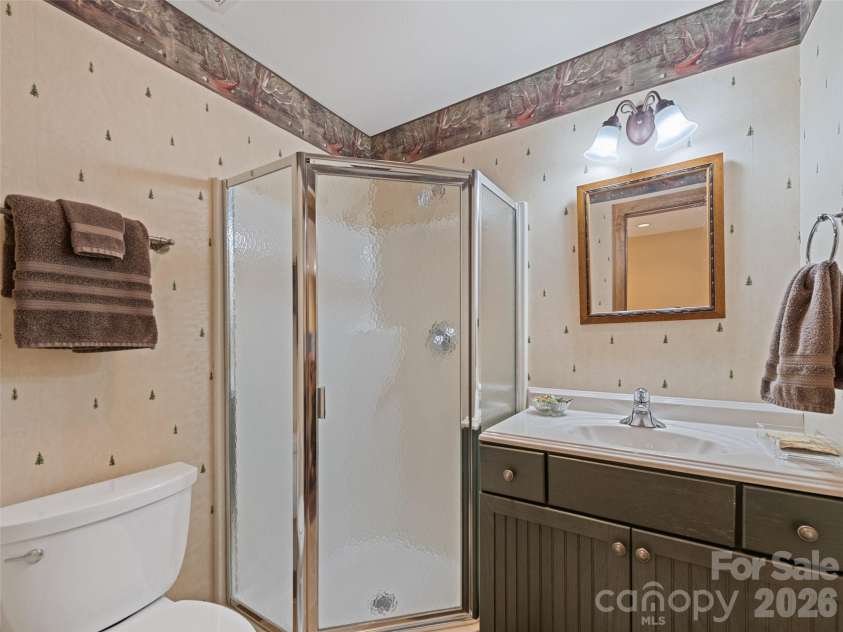 18 Covey Trail, Waynesville, NC 28786.  MLS# CAR4423852, YatesRealty ID 50353. 
