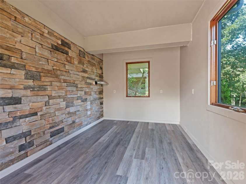 18 Covey Trail, Waynesville, NC 28786.  MLS# CAR4423852, YatesRealty ID 50353. 