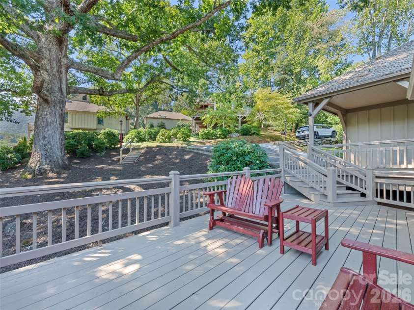18 Covey Trail, Waynesville, NC 28786.  MLS# CAR4423852, YatesRealty ID 50353. 