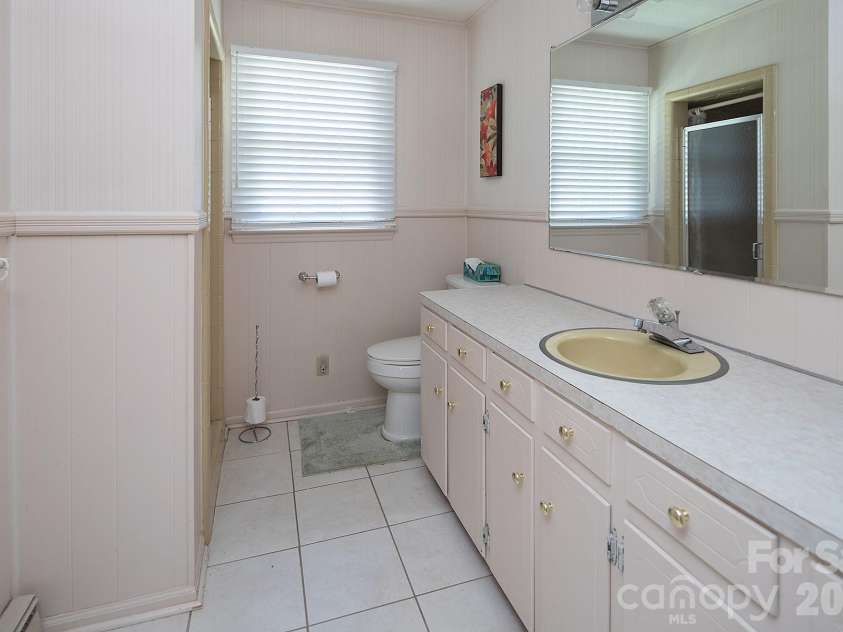 334 Fairway Shores Road, Mount Gilead, NC 27306.  MLS# CAR4421703, YatesRealty ID 50356. 