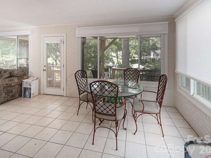 334 Fairway Shores Road, Mount Gilead, NC 27306.  MLS# CAR4421703, YatesRealty ID 50356. 