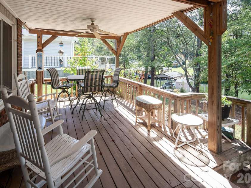 334 Fairway Shores Road, Mount Gilead, NC 27306.  MLS# CAR4421703, YatesRealty ID 50356. 