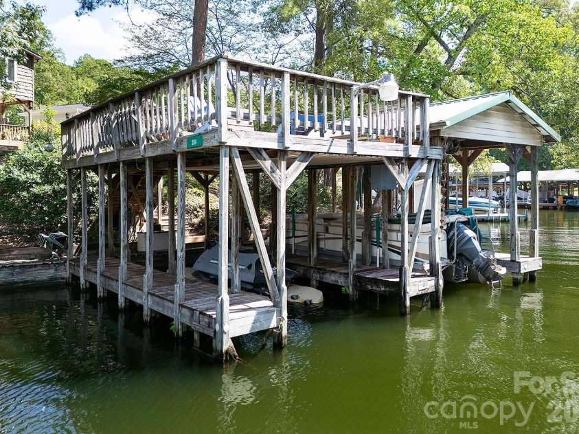 334 Fairway Shores Road, Mount Gilead, NC 27306.  MLS# CAR4421703, YatesRealty ID 50356. 