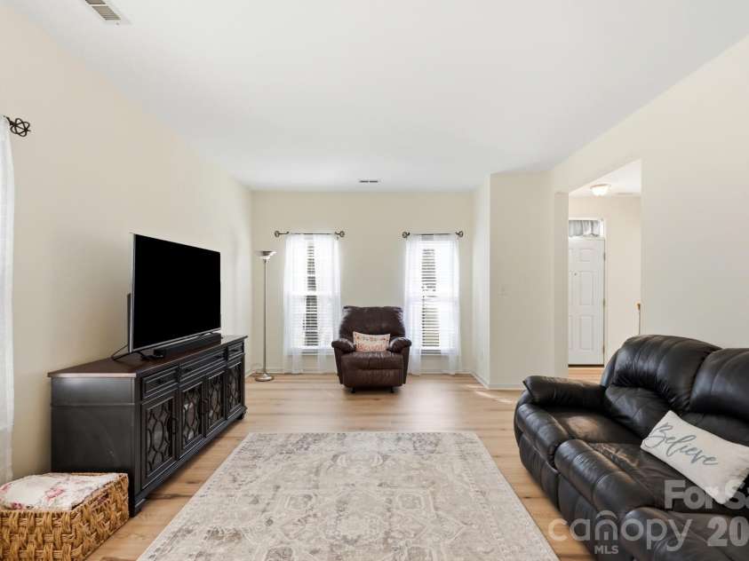 7202 Red Bush Court, Indian Trail, NC 28079.  MLS# CAR4417743, YatesRealty ID 50359. 