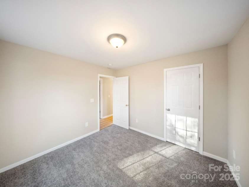 552 Locust Street, Rock Hill, SC 29730.  MLS# CAR4321292, YatesRealty ID 5036. 