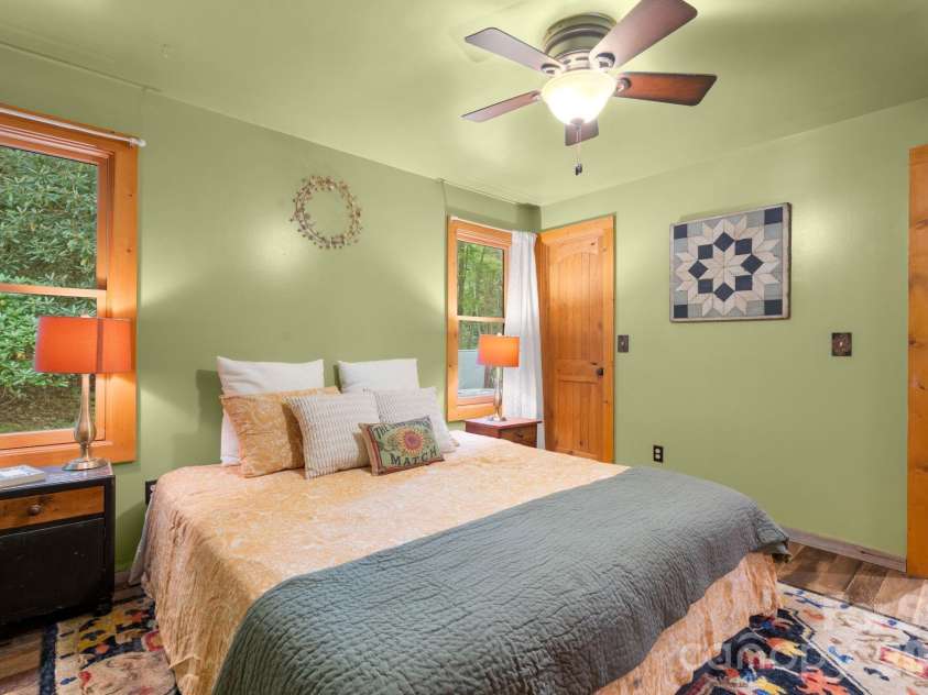 982 Jakes Mountain Road, Deep Gap, NC 28618.  MLS# CAR4423601, YatesRealty ID 50361. 