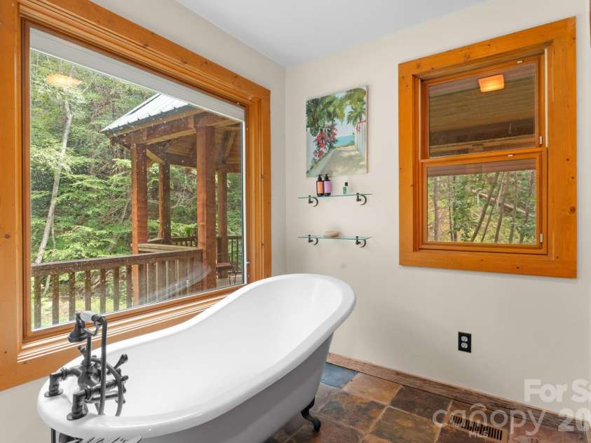 982 Jakes Mountain Road, Deep Gap, NC 28618.  MLS# CAR4423601, YatesRealty ID 50361. 