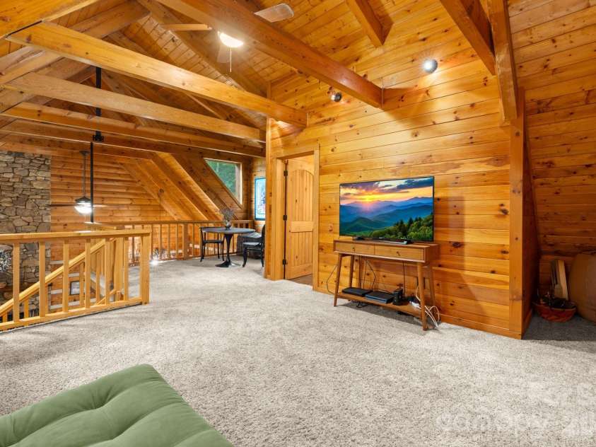982 Jakes Mountain Road, Deep Gap, NC 28618.  MLS# CAR4423601, YatesRealty ID 50361. 