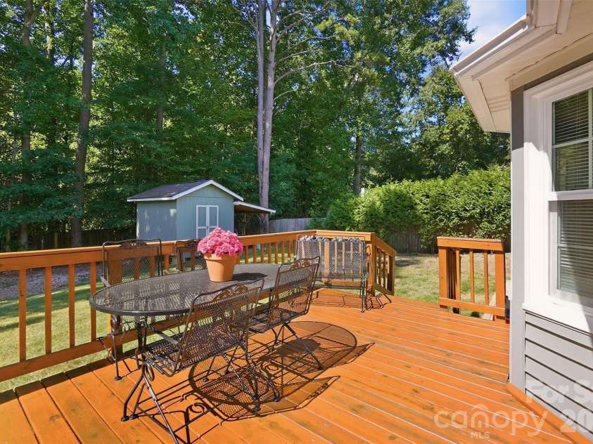 9209 Plashet Lane, Mint Hill, NC 28227.  MLS# CAR4422275, YatesRealty ID 50363. 