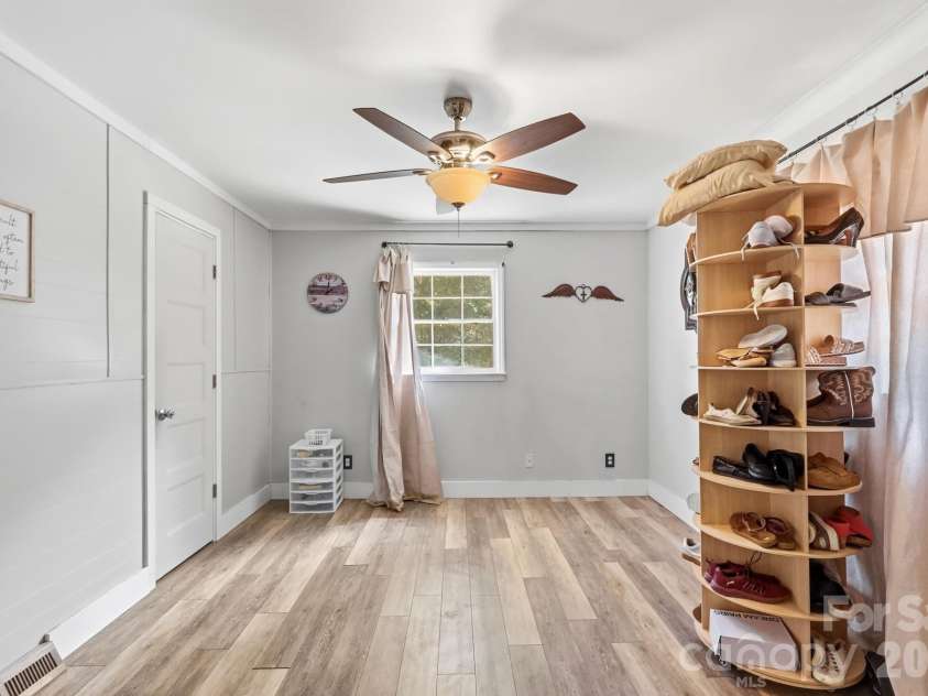 4323 Weddington Road, Monroe, NC 28110.  MLS# CAR4423652, YatesRealty ID 50364. 