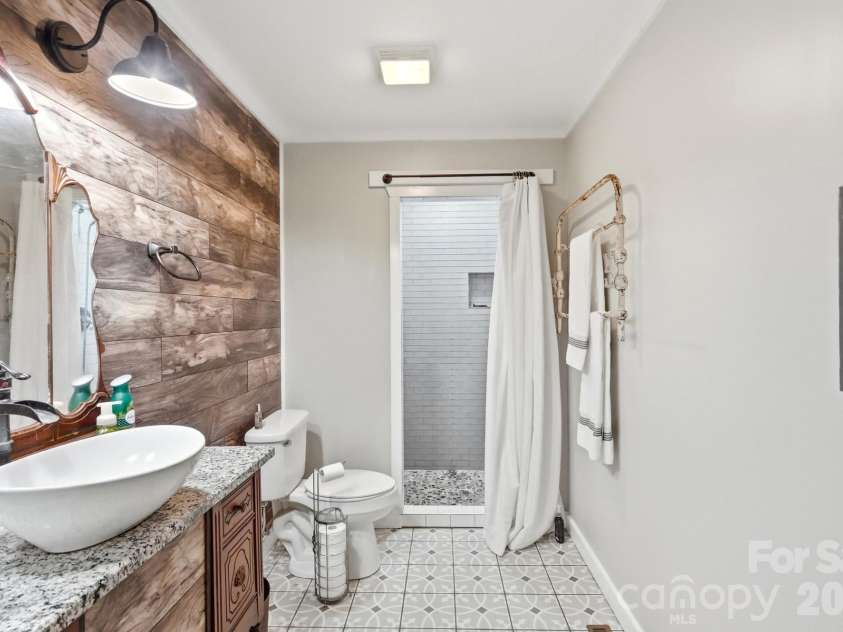 4323 Weddington Road, Monroe, NC 28110.  MLS# CAR4423652, YatesRealty ID 50364. 