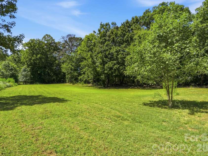 4323 Weddington Road, Monroe, NC 28110.  MLS# CAR4423652, YatesRealty ID 50364. 