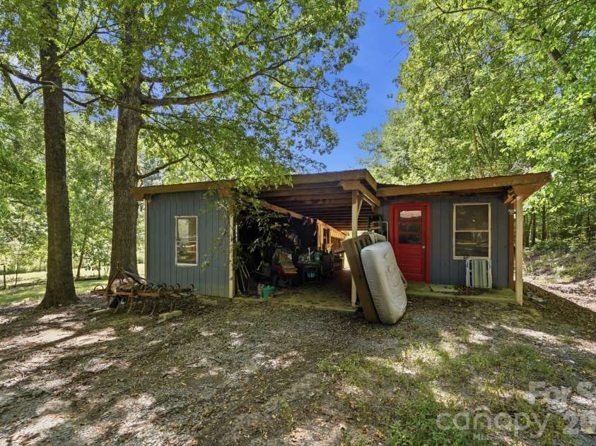 4323 Weddington Road, Monroe, NC 28110.  MLS# CAR4423652, YatesRealty ID 50364. 