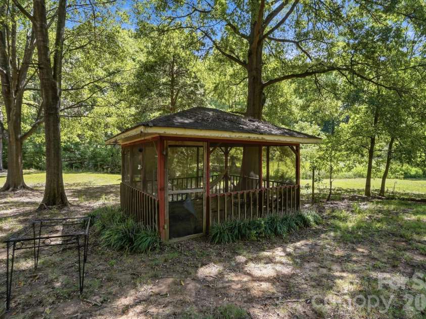 4323 Weddington Road, Monroe, NC 28110.  MLS# CAR4423652, YatesRealty ID 50364. 
