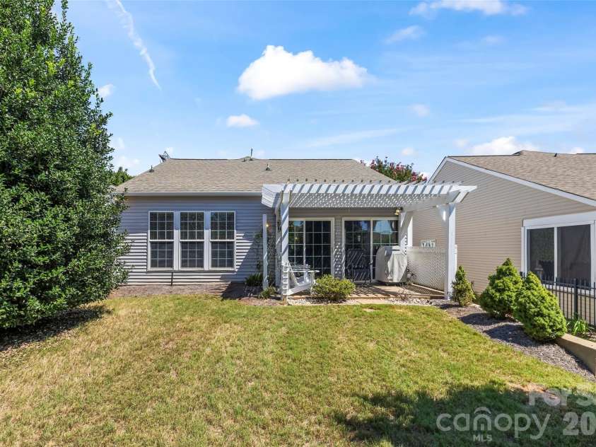 17444 Hawks View Drive, Indian Land, SC 29707.  MLS# CAR4412008, YatesRealty ID 50365. 