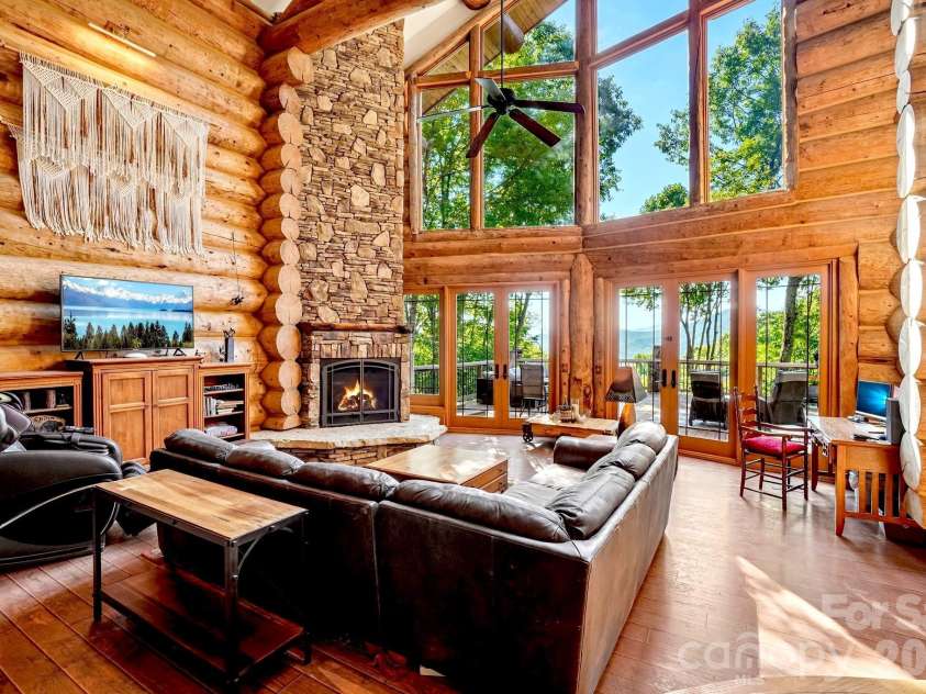 476 Waterford Drive, Maggie Valley, NC 28751.  MLS# CAR4423224, YatesRealty ID 50368. 
