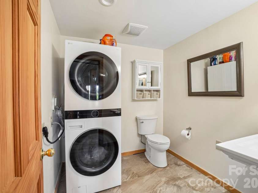 476 Waterford Drive, Maggie Valley, NC 28751.  MLS# CAR4423224, YatesRealty ID 50368. Laundry and 2nd half bath