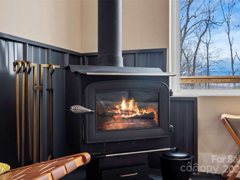 186 South Slope Lane, Old Fort, NC 28762.  MLS# CAR4217959, YatesRealty ID 5037. 