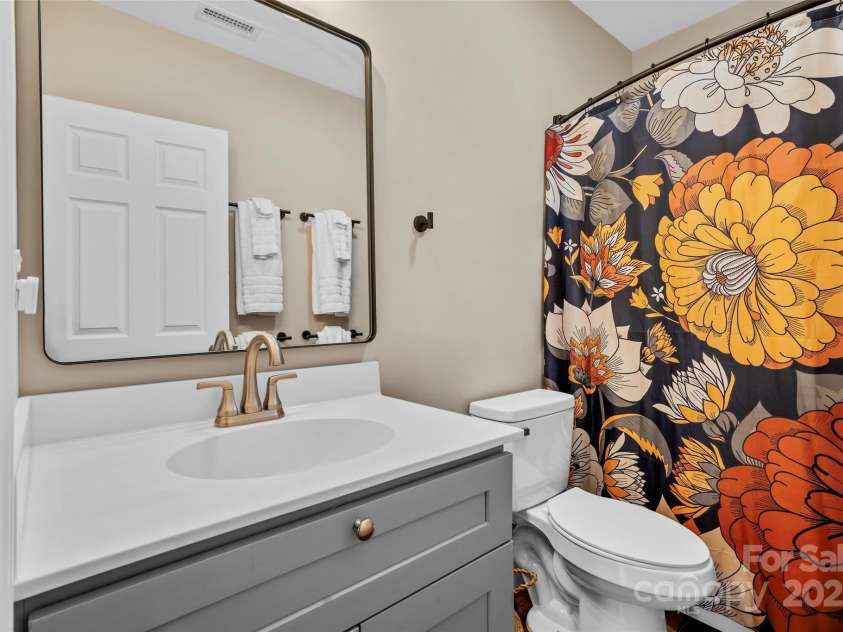 186 South Slope Lane, Old Fort, NC 28762.  MLS# CAR4217959, YatesRealty ID 5037. 