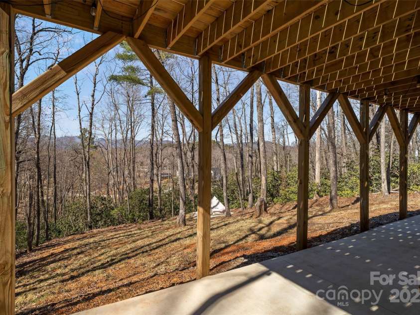186 South Slope Lane, Old Fort, NC 28762.  MLS# CAR4217959, YatesRealty ID 5037. 
